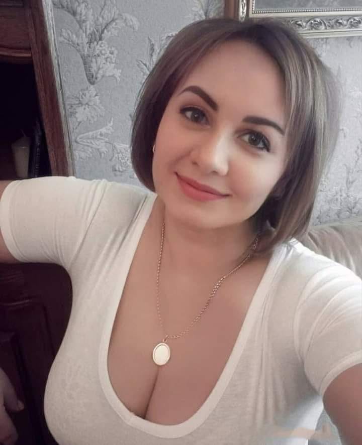 <em><strong>Emily R.</strong></em>